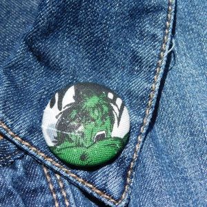 Lapel pin hulk